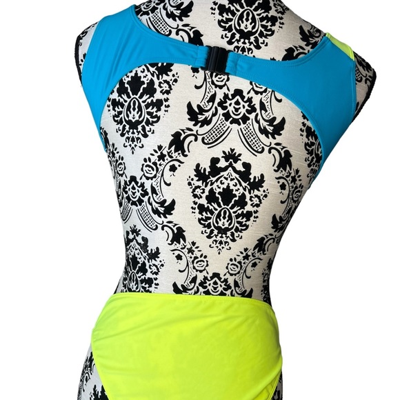 Icon Swim Swimsuit Medium - Picture 3 of 8